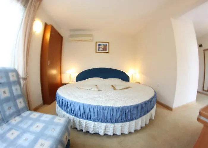 Italia نيسيبار