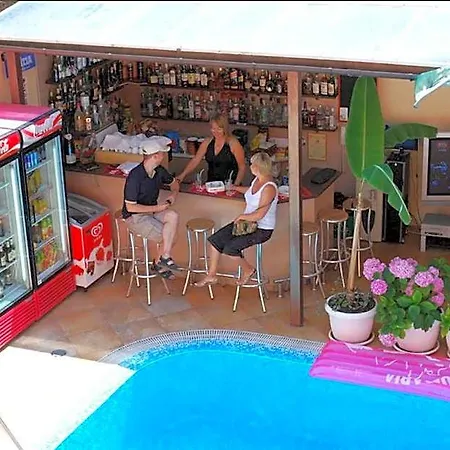 Italia 3* Nesebar